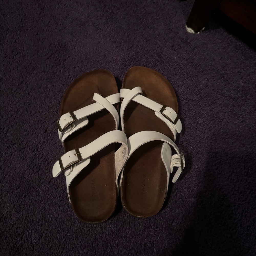 White Sonoma women’s sandals